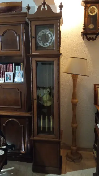 Orologio da terraio meccanico a carillon