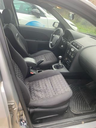 Ford Mondeo 2001