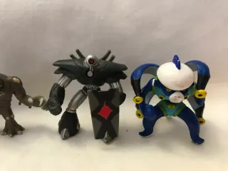 Lote de 5 figuras de acción variadas