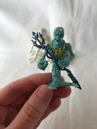 Lote de 5 figuras de acción variadas