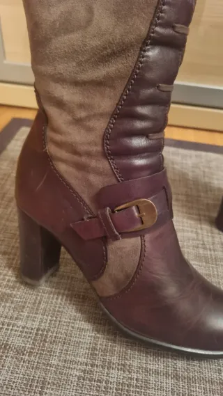 Botas de ante y piel marrones talla 38