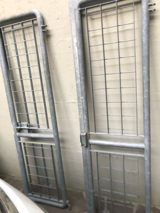 Cancello zincato a due ante cm 50