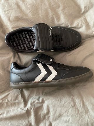 Zapatillas Hummel Negras T.42 casi nuevas