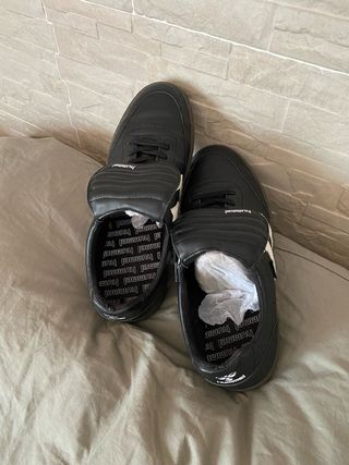 Zapatillas Hummel Negras T.42 casi nuevas