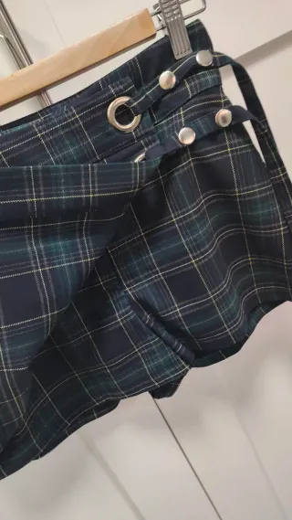 Falda pantalón cuadros escoceses Pull&Bear