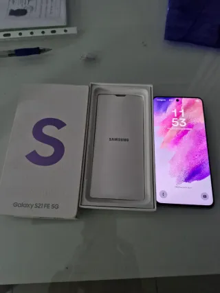 Samsung Galaxy S21 FE Rosa/Morado