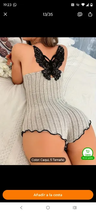 Pijama verde con encaje mariposa