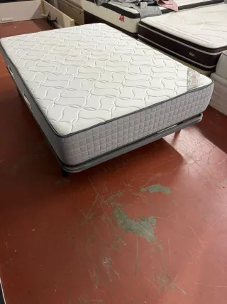 135x200 SOMIER MULTILAMINAS (6/patas) y COLCHON