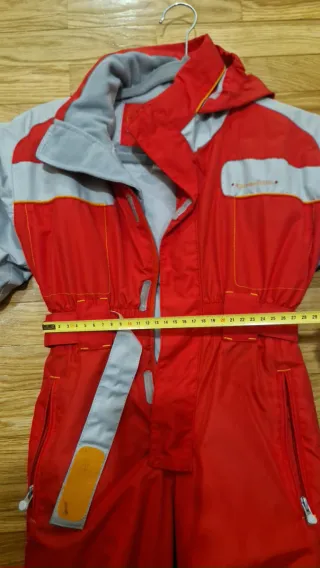 Traje de esquí para niño rojo y gris Talla 4 años