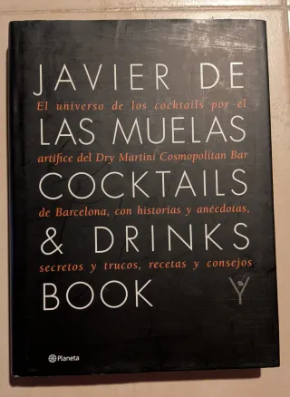 Cocktails & drinks book