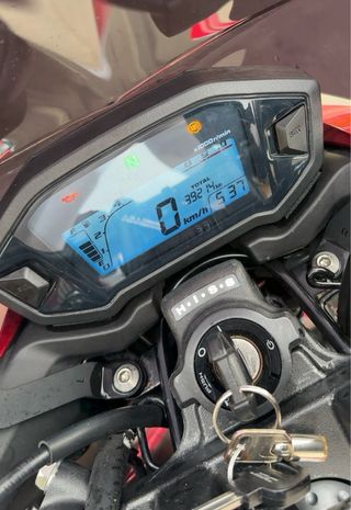 Honda CB500F 2018 Roja con Baúl