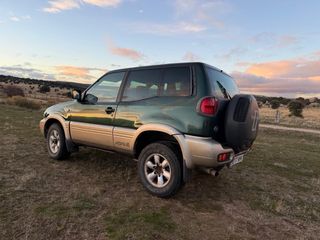 Nissan Terrano II 2002