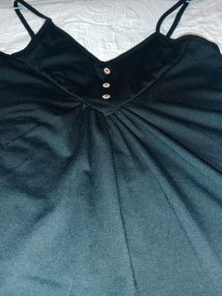 Vestido negro corto tirantes