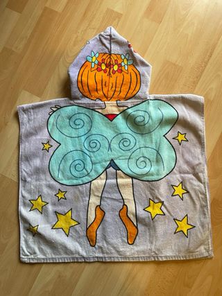 Toalla infantil poncho hada estrellas