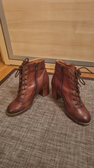 Botines de piel marrones talla 38