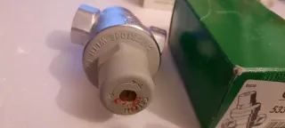 Riduttore di pressione Caleffi 1/2