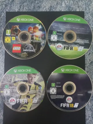 Xbox One Juegos FIFA 16, 17, 18 y Lego Jurassic Wo