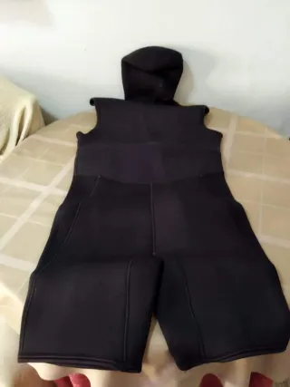 Traje De Neopreno SCUBAPRO Con Vapucha