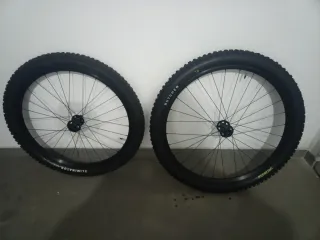 Pack Llantas nuevas Specialized + Cubiertas nuevas