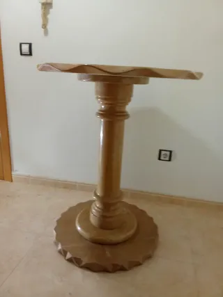Mesa de salón de mármol beige