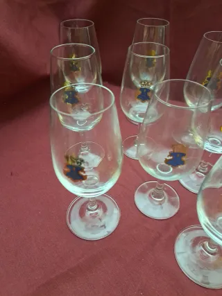 9 copas de vino San Lorenzo Escudo Real