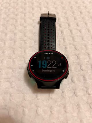 Reloj Garmin Forerunner 235 GPS Running Watch