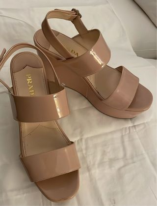 Sandalias Prada Beige