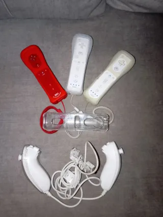 Mandos Wii y accesorios