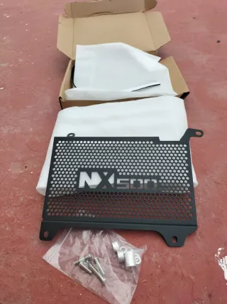 Protector Radiador Honda NX500