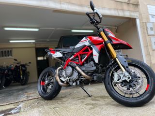 Ducati Hypermotard 950 SP 2023