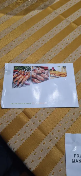 Friggitrice ad aria nera