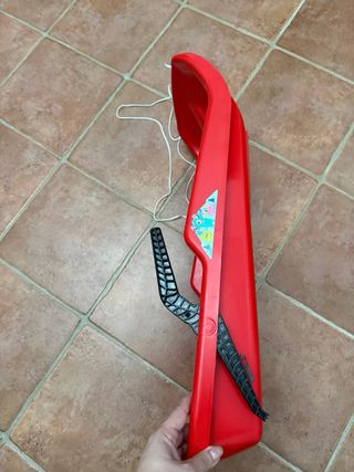 Trineo de Nieve Rojo