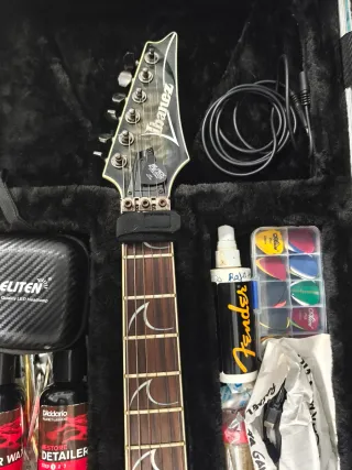 Guitarra Eléctrica Ibanez Prestige con Estuche