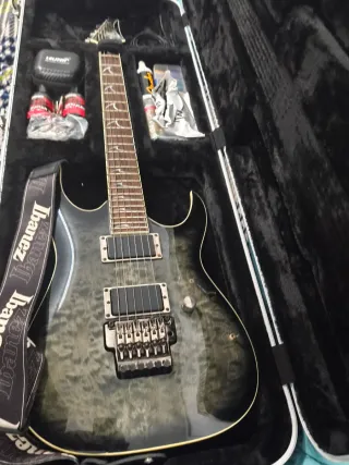 Guitarra Eléctrica Ibanez Prestige con Estuche