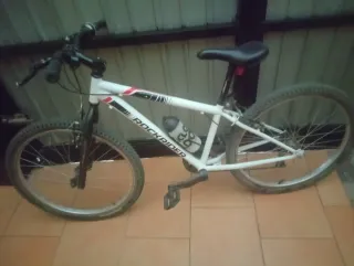 Bicicleta Rockrider Blanca