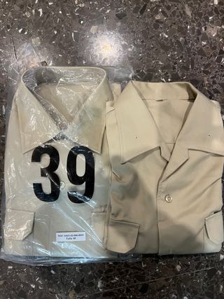 Camisa manga larga + 2 manga corta beige Talla M