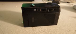 Macchina fotografica Explorer 35mm con flash