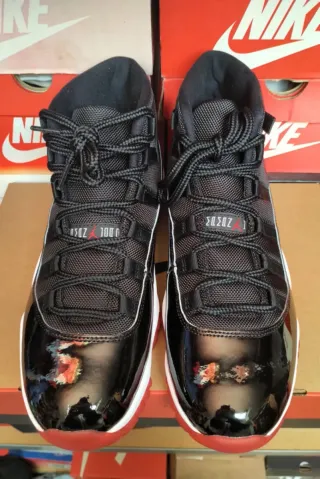 Jordan 11 Nero Rosso Taglia 41