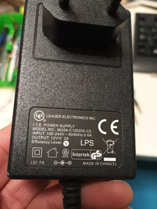 Transformador LEADER ELECTRONICS INC. 12V 2A