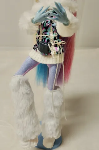 Monster High Abbey Bominable G1 Muñeca