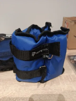 Tobilleras y Muñequeras 2.5kg PERPETUAL