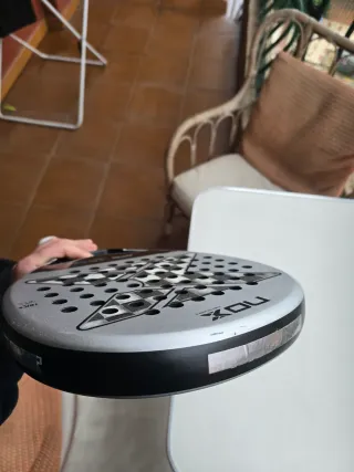 Pala Padel Nox Agustin Tapia 18K 2025