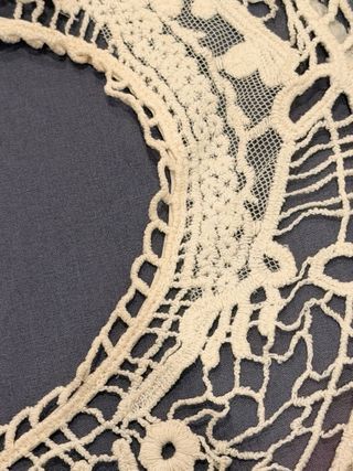 Collar encaje vintage Bimba y Lola