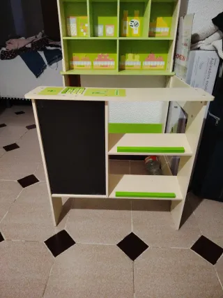 Cocinita de madera para niños