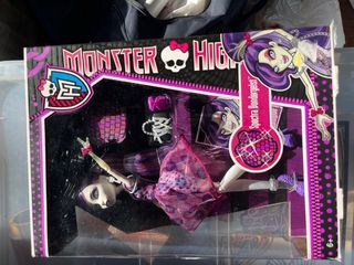 Muñeca Monster High Spectra Vondergeist