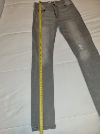 Pantalón Vaquero Desgastado Niño Gris