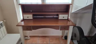 Conjunto mesita noche, escritorio y cabecero forja