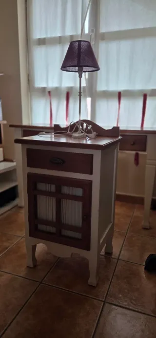 Conjunto mesita noche, escritorio y cabecero forja