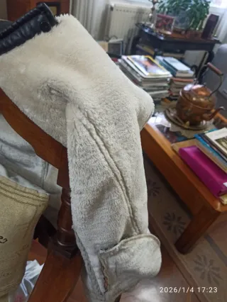 Chaqueta original camuflaje y cuero. Impecable Mu