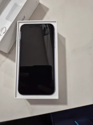 iPhone 11 128GB Viola